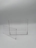 Protection acrylique magnétique Protech pour ETB Pokémon, produit idéal pour protéger vos coffrets sur Sneyzencorp.com